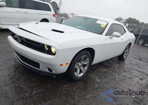 2018 Dodge Challenger Sxt из США, поврежденный, VIN 2C3CDZAG0JH263172